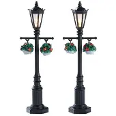 Lemax Kerstfiguur Old english lamp post set of 2 b/o 4.5v