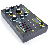 Dreadbox Typhon analoge synthesizer