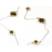 Sophie model Fiori gesloten klavers collier in zilver bruine klavers