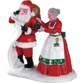 Lemax Kerstdorpminiatuur Chocolate To Go (warme Chocomel Mee) 6,7 X 4,1 X 6,9 Cm