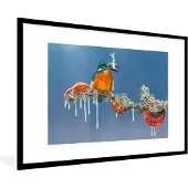 PosterMonkey Fotolijst incl. Poster - IJsvogel - Tak - Vis - 120x80 cm - Posterlijst