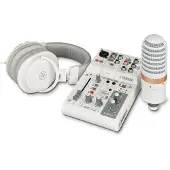 Yamaha AG03MK2 LSPK W live streaming pack