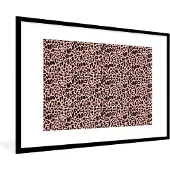 PosterMonkey Fotolijst incl. Poster - Luipaardprint - Roze - Dieren - 120x80 cm - Posterlijst