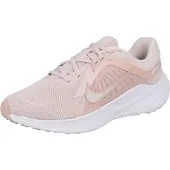 Nike Quest 5 Hardloopschoenen