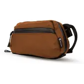 WANDRD Tech Pouch Medium Sedona Orange