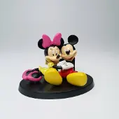 Disney , Statue, Figurine Mickey & Minnie Relaxing . Beeldje Mickey & Minnie rusten 12cm.