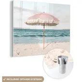 MuchoWow Glasschilderij 160x120 cm - Schilderij acrylglas - Parasol - Strand - Zee - Wolken - Foto op glas - Schilderijen