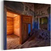 MuchoWow Wanddecoratie Metaal - Aluminium Schilderij Industrieel - Deur - Zand - Woestijn - Architectuur - 40x30 cm - Dibond - Foto op aluminium - Industriële muurdecoratie - Voor de woonkamer/slaapkamer