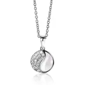 Zinzi 18mm zilveren Yin Yang hanger rond, bezet met parelmoer en witte zirconia's. Yin Yang staat symbool voor: balans, harmonie, dynamiek en verbondenheid ZIH2423 (zonder collier)