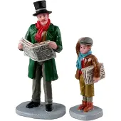 Lemax Caddington Village Kerstdorpminiatuur Merry Newsboy (krantenjongen) 5,5 X 2,5 X 7,3 Cm 2-delig