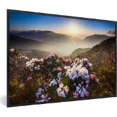 PosterMonkey Fotolijst incl. Poster - Bloemenweide - Zon - Bergen - 30x20 cm - Posterlijst