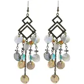 Behave - Ruitvormige oorhangers met schelpen - Boho strandstijl