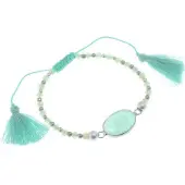 Behave - armband met mintgroene natuursteen en kwastjes - zomerse boho