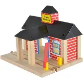 Mentari Treinstation (Hout)