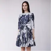 Smart & Joy Fit-and-flare cocktailjurk met geborduurd patroon