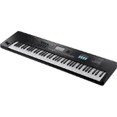 Roland Juno D-7 76 Key Portable Synthesizer with Bag