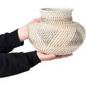 Beliani ASAHAN - Decoratieve vaas - Wit - Rotan