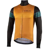 Nalini Singh Strada Jas