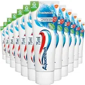 Aquafresh 12x Tandpasta Fresh & Minty Mini 15 Ml