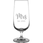 Fusion Gegraveerde Bierglas op voet 41cl Mrs. Est. 2024