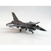 Tamiya US F-16CJ Fighting Falcon - Scale 1/72 - Tamiya - TAM60786
