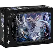 Bluebird Puzzle Anne Stokes - Silver Dragon Collage Puzzel (1500 stukjes)