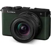 Panasonic Lumix S9 Dark Olive + Lumix S 18-40mm F/4.5-6.3