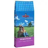 Carocroc Casa Fera hondenvoer Sensitive 12,5 kg met rocco sticks