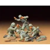 General German Infantry Mortar Team 1:35