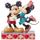 Disney Traditions - Mickey And Minnie - Hugs And Kisses