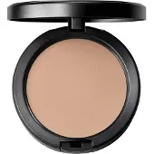 MAC Studio Fix Powder plus foundation