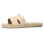 Sacha Muiltjes beige