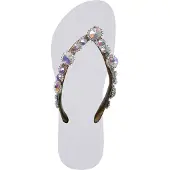 Uzurii Chrystal marilyn wit
