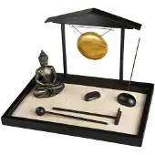 BERK Zen tuin met Boeddha