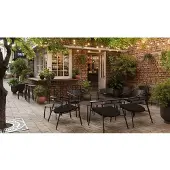 AYTM Globe wandbloempot Ø21 cm Black