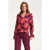 Smashed Lemon 24651 top met paarse bloemenprint |