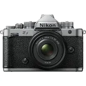 Nikon Z f Zilver + NIKKOR Z 40mm f/2.0