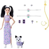 Barbie Matchende Aziatische Outfits Met Een Hondenpop
