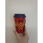 Wonder Woman Reisbeker