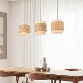 LumenXL Hanglamp Bris van rotan met drie crème stoffen binnenkappen