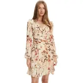 Guess Marciano GUESS Ls Romina Pleat Flar Natural Magnolia Pri Maat: M | Mini Jurken Outlet | Dames | Ecru