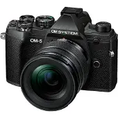 Olympus OM-5 zwart + 12-45mm F/4.0 Pro