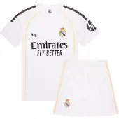 Real Madrid Thuis Tenue 25/26 - Maat 128 - Sportkledingset - Fanshop - Voetbaltenue - Tenue & Broekjes - Voetbalkleding - 100% Polyester