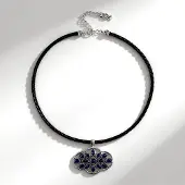 Cavill - Halsketting 925 Sterling Zilver - 8,1 ct Braziliaanse Sodaliet - Zwarte Leren Ketting - Elegant Marquise Druppel Rond Design