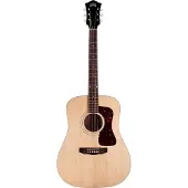 Guild D-40 Standard Natural westerngitaar met koffer