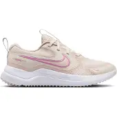 Nike Cosmic Runner HM4402 Hardloopschoenen | Maat 36 Jongens Beige
