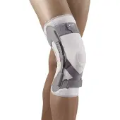 Seniorshop Med Kniebrace Links/Rechts 41-45Cm T5 1 St Verband(en)