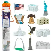 Safari Ltd. USA Super Toob - Speelgoedfiguren van Lincoln Memorial Hoover Dam Liberty Bell Alamo Mt. Rushmore Vrijheidsbeeld Capital White House & Me