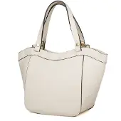 Giulia Schoudertas Lichtbeige
