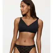 Triumph BH 'Amourette N01' zwart